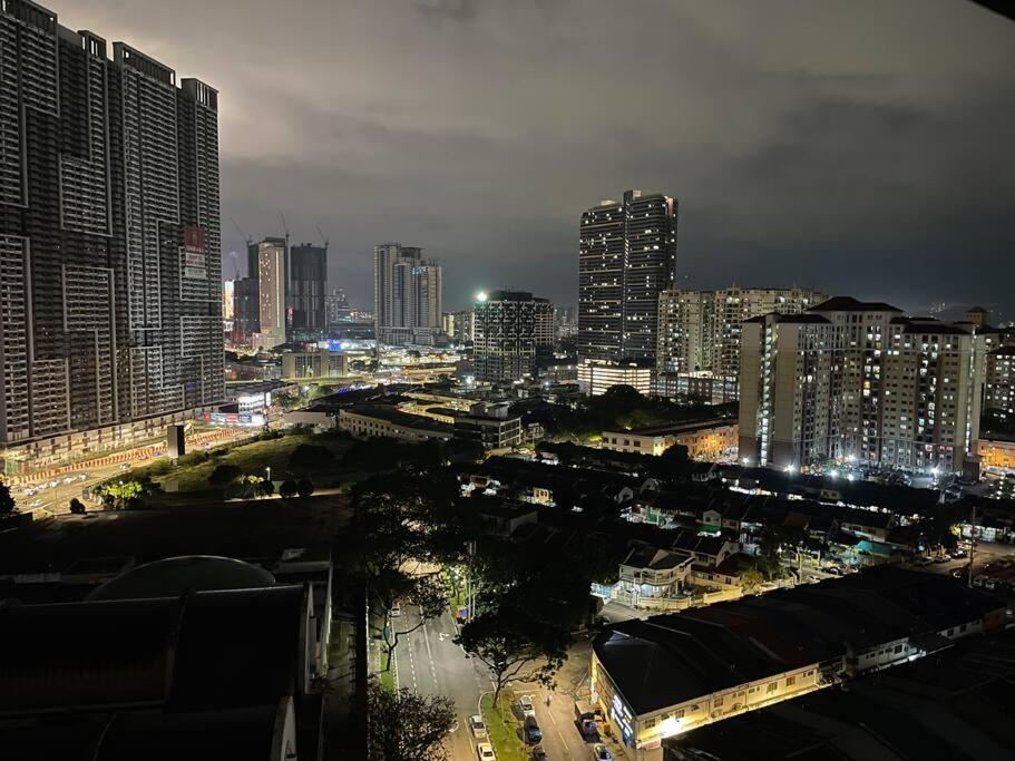 Stylish Romantic Couples Getaway At Kl City 1419 Kuala Lumpur Exterior foto